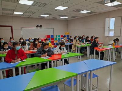 劳动教育润童心，郑州市管城区南曹小学参加河南省中小学劳动教育教研活动纪实